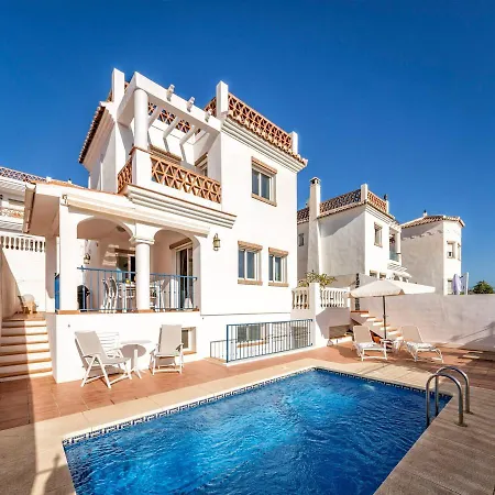 Paraiso - Luxury In